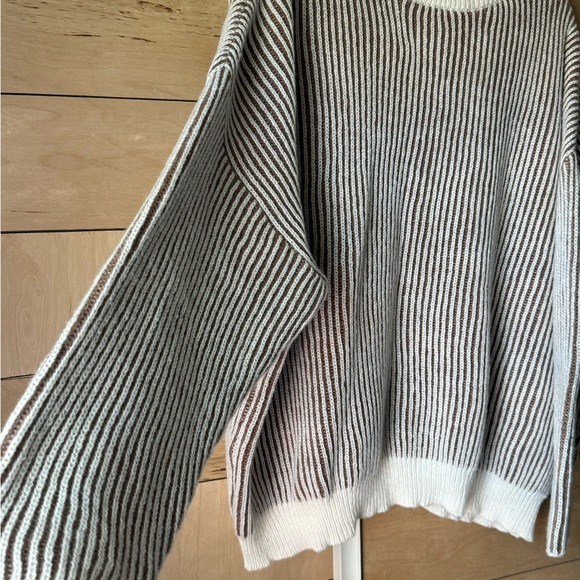 Striped Pattern Drop Shoulder Sweater - Picture 5 of 5